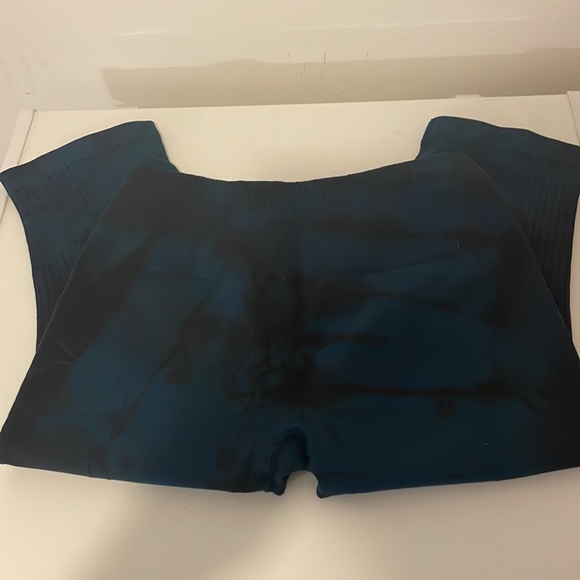 Lululemon Tights - Picture 3 of 4